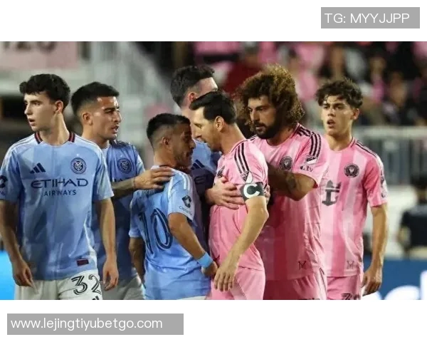 梅西与赖斯任意球精彩对决谁更胜一筹一起来看看吧