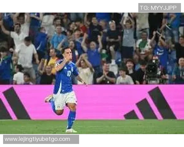 米体报道拉斯帕多里年薪要求380万欧罗马力争西超杯前达成交易